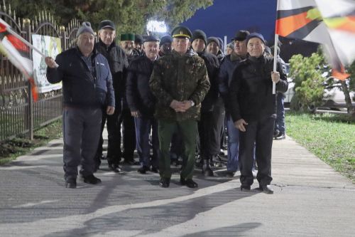 Саба  ракетачылары  һәм  артиллеристлары митингка чыкты