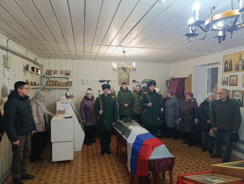 Бүген махсус хәрби операциядә вафат булган тагын бер райондашыбыз Александр Марков белән хушлаштылар