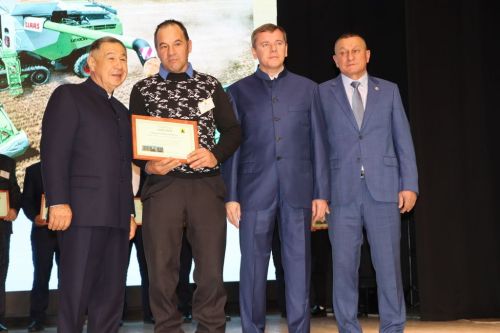 Иген иккәнне һәркем хөрмәт иткән