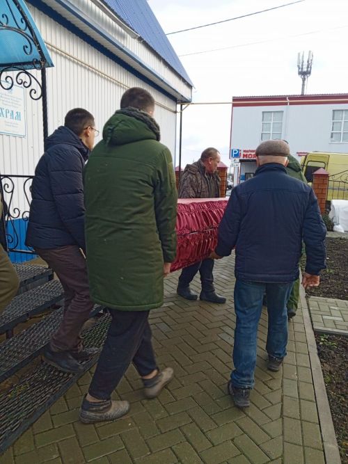 Бүген махсус хәрби операциядә вафат булган тагын бер райондашыбыз Александр Марков белән хушлаштылар