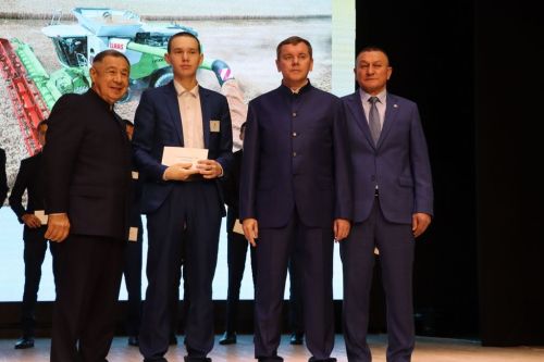 Иген иккәнне һәркем хөрмәт иткән