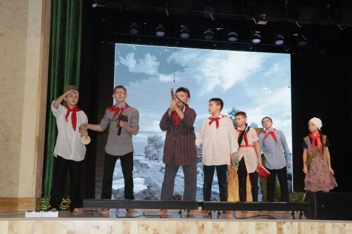 Бүген район мәдәният йортында Шәүкәт Биктимеров исемендәге республика балалар театр сәнгате конкурсының финалы узды