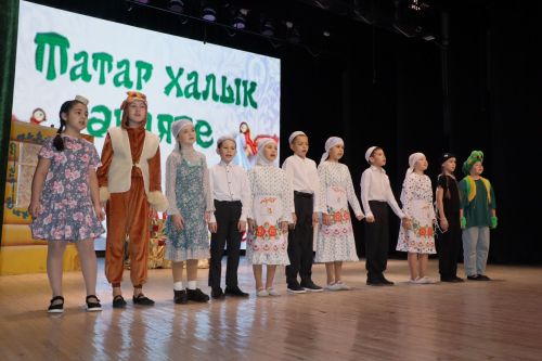 Бүген район мәдәният йортында Шәүкәт Биктимеров исемендәге республика балалар театр сәнгате конкурсының финалы узды