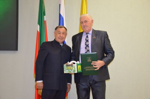 Утырышта әйтелде: 2026-2028 елларда Сабада төзеләчәк объектлар исемлегендә металл мебель продукциясе җитештерү заводы да бар