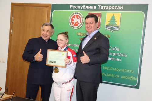 Соклануга,  игътибарга һәм ярдәмгә мохтаҗ кешеләр  янында