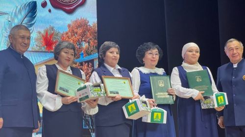 “100 елга сузылган якты юл...” (фоторепортаж, 2 өлеш)