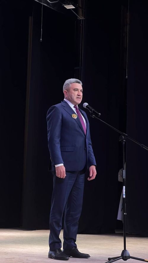 “100 елга сузылган якты юл...” (фоторепортаж, 2 өлеш)