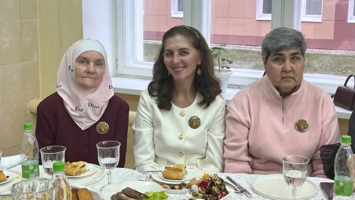 “100 елга сузылган якты юл...”  (фоторепортаж 1  өлеш)
