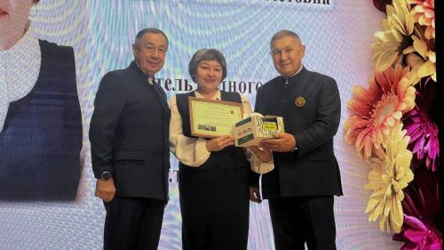 “100 елга сузылган якты юл...” (фоторепортаж, 2 өлеш)