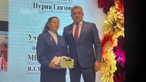“100 елга сузылган якты юл...” (фоторепортаж, 2 өлеш)