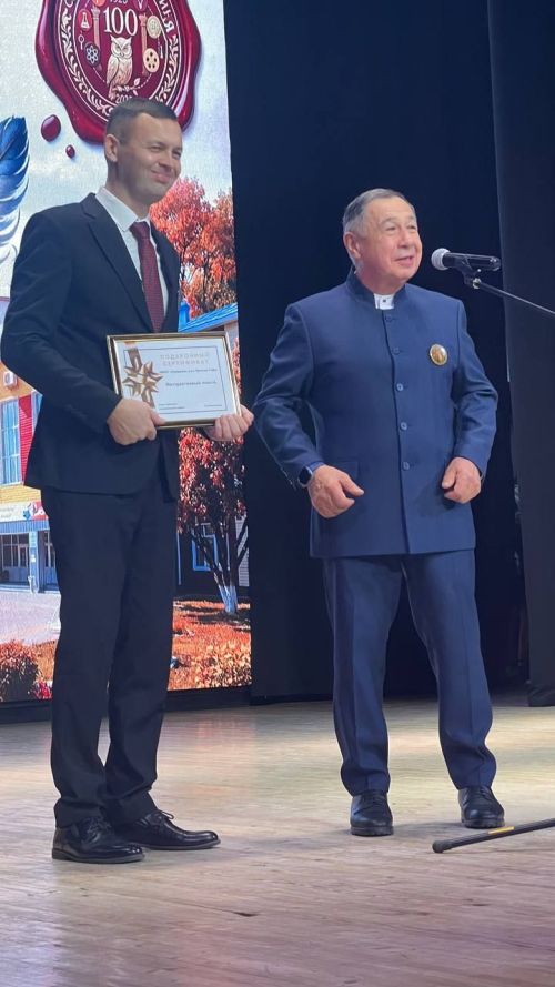 “100 елга сузылган якты юл...” (фоторепортаж, 2 өлеш)