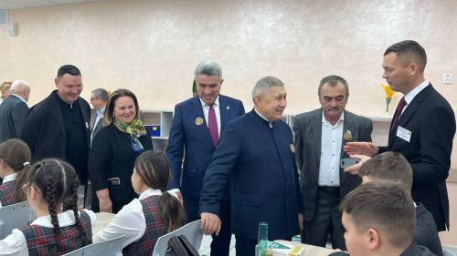 “100 елга сузылган якты юл...”  (фоторепортаж 1  өлеш)