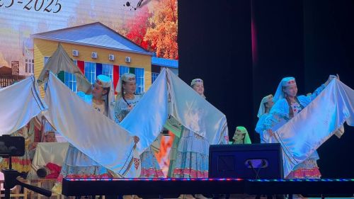 “100 елга сузылган якты юл...” (фоторепортаж, 2 өлеш)