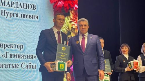 “100 елга сузылган якты юл...” (фоторепортаж, 2 өлеш)