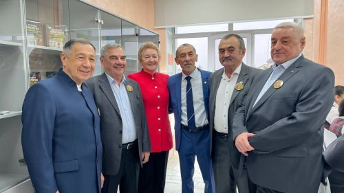 “100 елга сузылган якты юл...”  (фоторепортаж 1  өлеш)