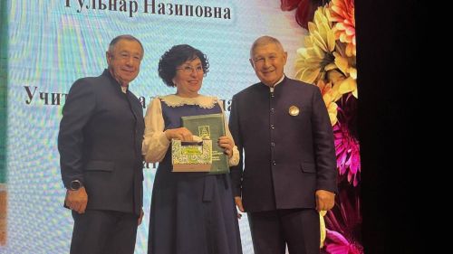 “100 елга сузылган якты юл...” (фоторепортаж, 2 өлеш)
