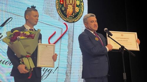 “100 елга сузылган якты юл...” (фоторепортаж, 2 өлеш)