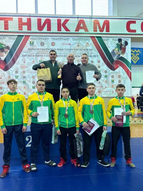 «Ялкын» журналы призына  ярыштылар