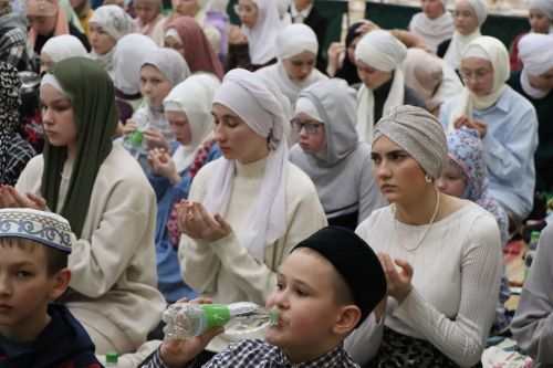 Сабада мәктәп укучылары өчен районкүләм ифтар узды