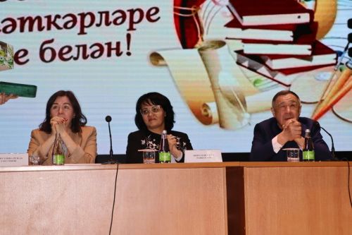 Илһамнары һәм эчкерсезлеге белән тормышыбызны онытылмаслык тәэсирләр бүләк итүчеләр