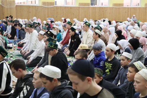 Сабада мәктәп укучылары өчен районкүләм ифтар узды