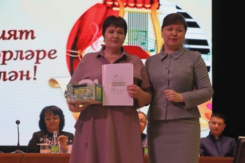 Илһамнары һәм эчкерсезлеге белән тормышыбызны онытылмаслык тәэсирләр бүләк итүчеләр