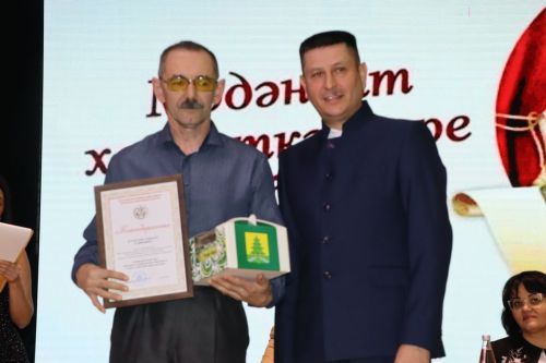 Илһамнары һәм эчкерсезлеге белән тормышыбызны онытылмаслык тәэсирләр бүләк итүчеләр