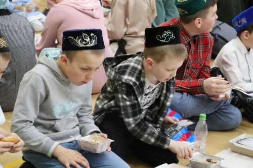 Сабада мәктәп укучылары өчен районкүләм ифтар узды