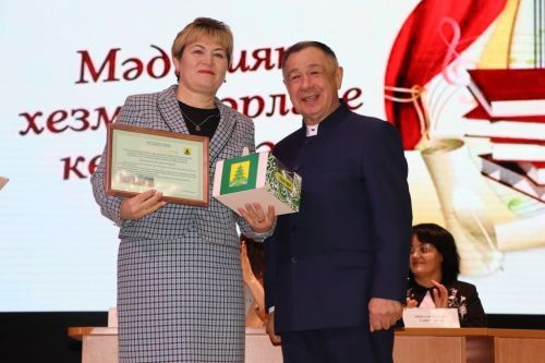 Илһамнары һәм эчкерсезлеге белән тормышыбызны онытылмаслык тәэсирләр бүләк итүчеләр