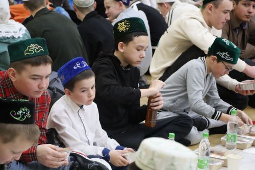 Сабада мәктәп укучылары өчен районкүләм ифтар узды
