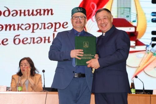 Илһамнары һәм эчкерсезлеге белән тормышыбызны онытылмаслык тәэсирләр бүләк итүчеләр
