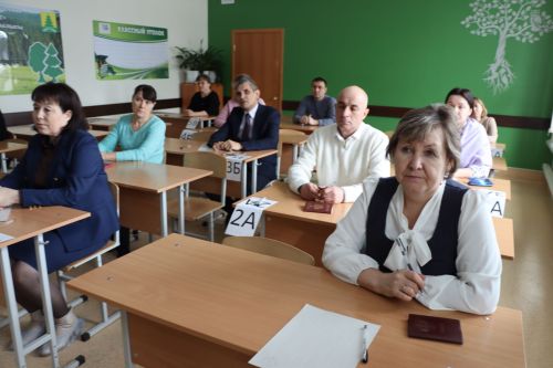 Әти-әниләр дә БДИ тапшырды