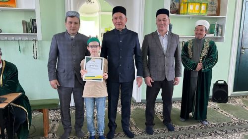 Сабада балалар өчен Азан әйтү һәм вәгазь сөйләү бәйгесендә 40лап бала катнашты