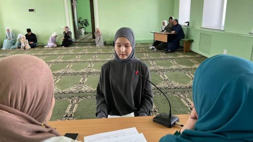 Сабада балалар өчен Азан әйтү һәм вәгазь сөйләү бәйгесендә 40лап бала катнашты