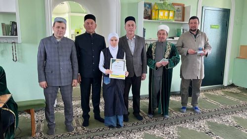 Сабада балалар өчен Азан әйтү һәм вәгазь сөйләү бәйгесендә 40лап бала катнашты