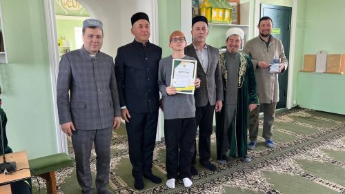 Сабада балалар өчен Азан әйтү һәм вәгазь сөйләү бәйгесендә 40лап бала катнашты