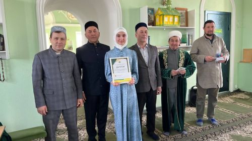 Сабада балалар өчен Азан әйтү һәм вәгазь сөйләү бәйгесендә 40лап бала катнашты