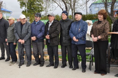 Безне Тукай тәрбияли