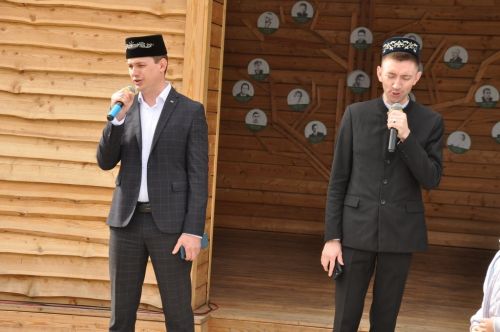 Безне Тукай тәрбияли