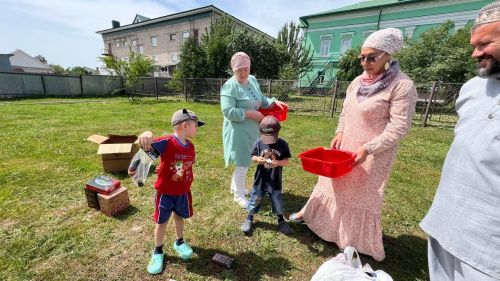 Саба мөхтәсибәте район социаль яклау идарәсе белән берлектә кайгыртуга мохтаҗ гаиләләрдә тәрбияләнүче балалар өчен җәйге бәйрәм уздырды