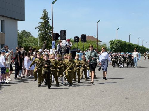 Балаларны яклау көнендә Сабада коляскалар парады узды