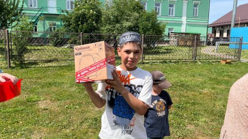 Саба мөхтәсибәте район социаль яклау идарәсе белән берлектә кайгыртуга мохтаҗ гаиләләрдә тәрбияләнүче балалар өчен җәйге бәйрәм уздырды