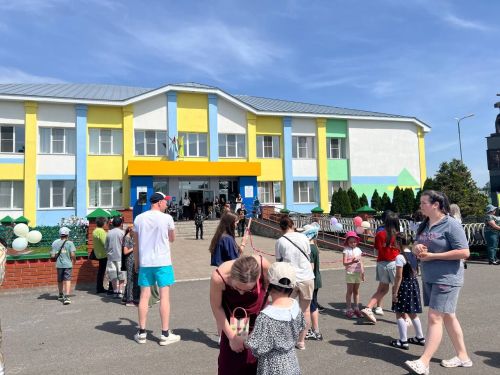 Балаларны яклау көнендә Сабада коляскалар парады узды