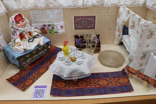 Сабада туган телләрне саклау һәм үстерү турында  сөйләштеләр