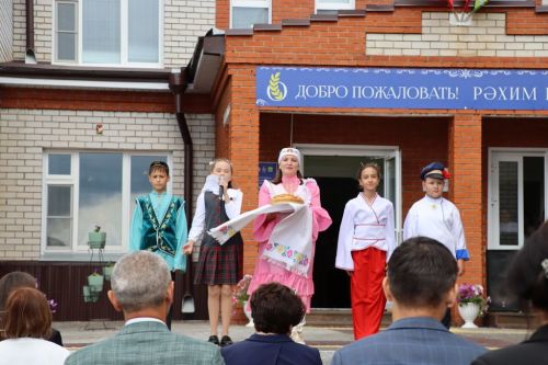Сабада туган телләрне саклау һәм үстерү турында  сөйләштеләр