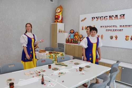 Сабада туган телләрне саклау һәм үстерү турында  сөйләштеләр