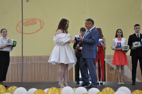 «Чыгарылыш кичәсе» - 2025: бәйрәмнән эксклюзив ФОТОРЕПОРТАЖ