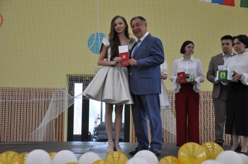 «Чыгарылыш кичәсе» - 2025: бәйрәмнән эксклюзив ФОТОРЕПОРТАЖ