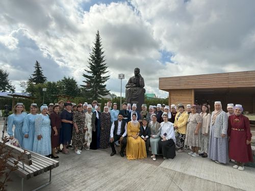 Сабада “Без тарихта эзлебез” иҗади- эзләнү конференциясе «Ак калфак» оешмасы вәкилләрен җыйды