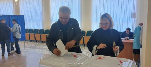 Сабаның 2482 номерлы сайлау участогында тавыш бирү оешкан төстә дәвам итә